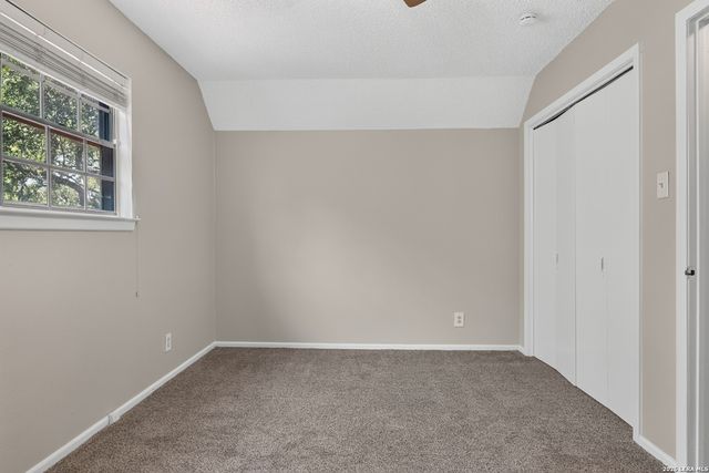 5411 TIMBER POST ST, San Antonio, TX 78250