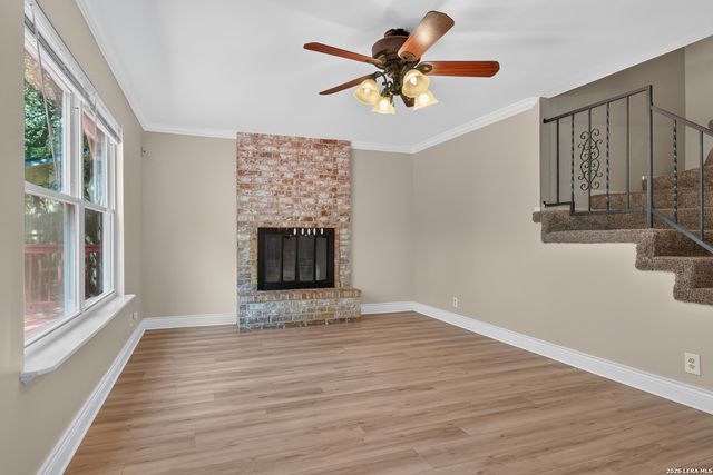 5411 TIMBER POST ST, San Antonio, TX 78250