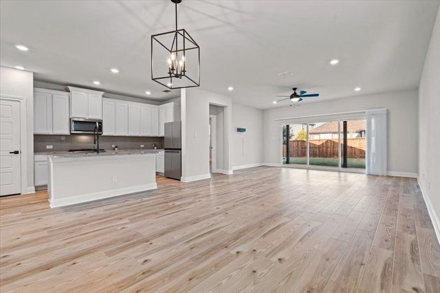3329 Jacob LN, San Marcos, TX 78666