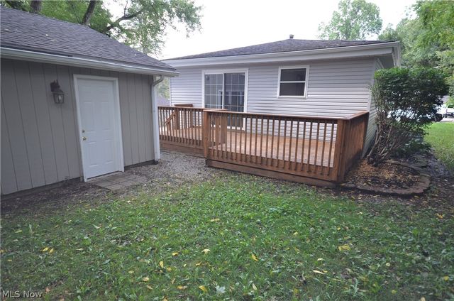 2910 Farmdale Road, Akron, OH 44312