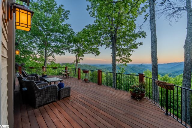 43 High Laurel Way, Travelers Rest, SC 29690