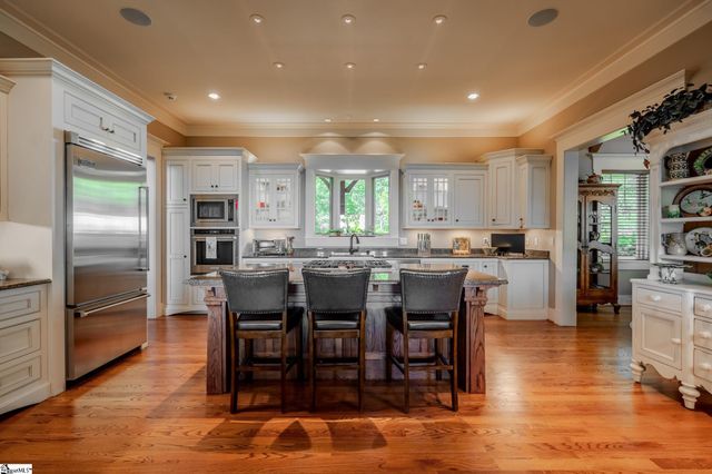43 High Laurel Way, Travelers Rest, SC 29690
