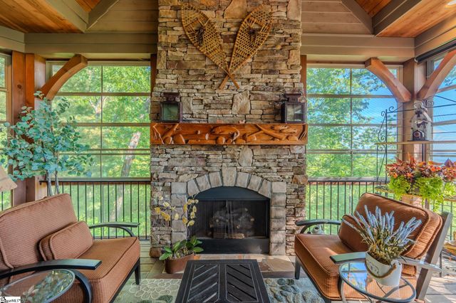 43 High Laurel Way, Travelers Rest, SC 29690