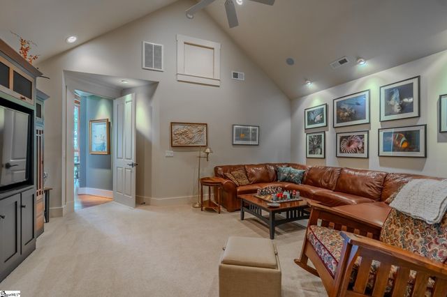 43 High Laurel Way, Travelers Rest, SC 29690