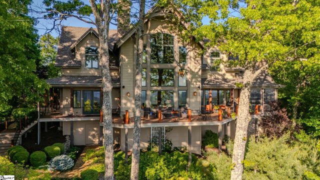 43 High Laurel Way, Travelers Rest, SC 29690