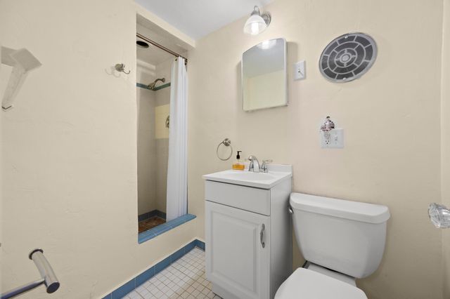 618 N Ocean Breeze, Lake Worth Beach, FL 33460