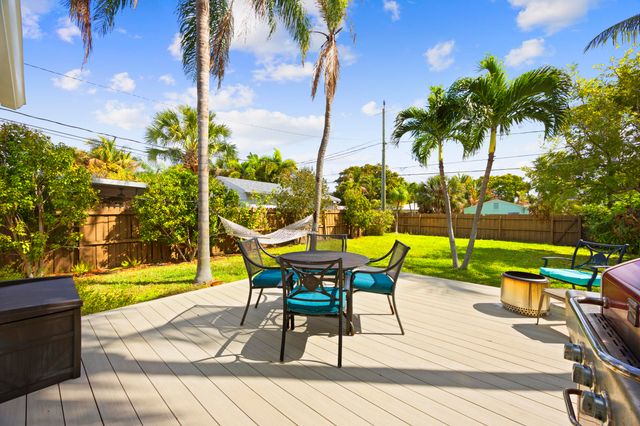 618 N Ocean Breeze, Lake Worth Beach, FL 33460