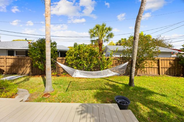 618 N Ocean Breeze, Lake Worth Beach, FL 33460