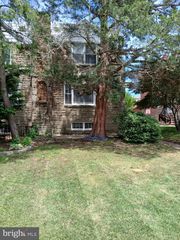 6477 ARDLEIGH STREET, Philadelphia, PA 19119