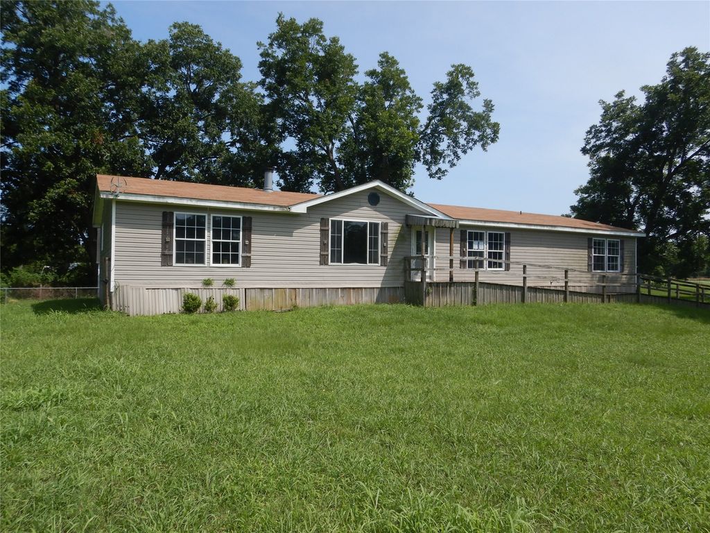 230 Longhorn Drive, Bossier City, LA 71112