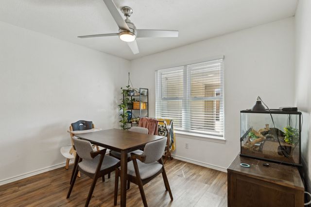 724 Creekwood Court, Lewisville, TX 75067