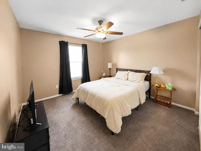 111 ACORN DR, Mount Royal, NJ 08061