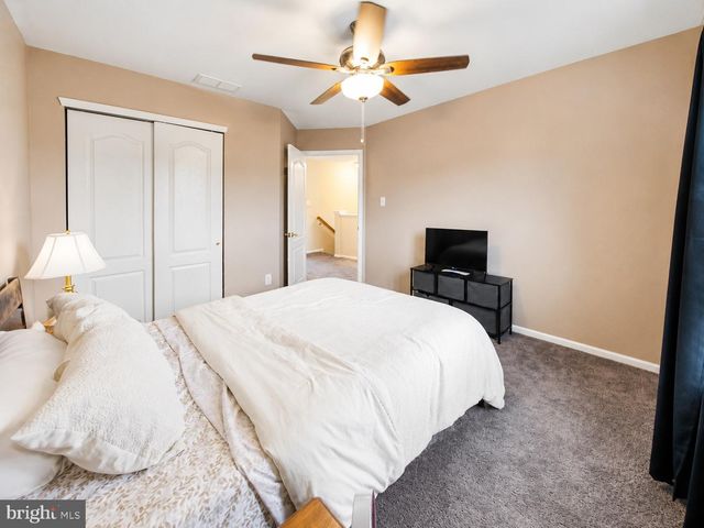 111 ACORN DR, Mount Royal, NJ 08061