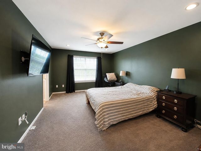 111 ACORN DR, Mount Royal, NJ 08061