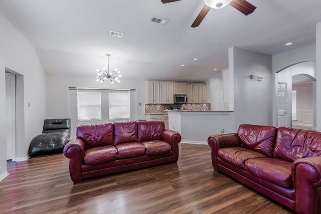 1604 Oak Brook Lane, Allen, TX 75002