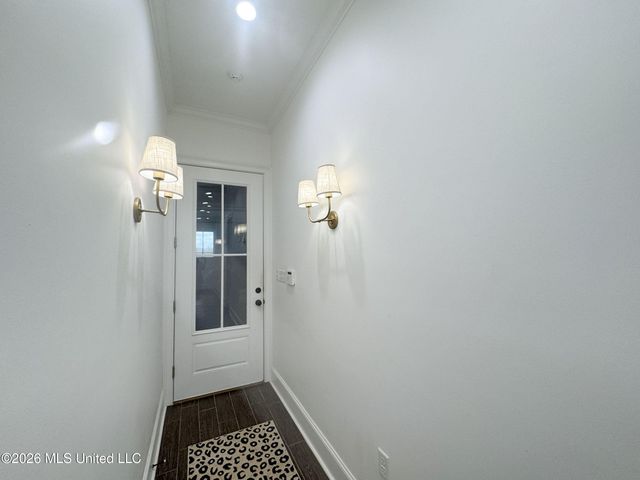 23057 Ms-6, Batesville, MS 38606