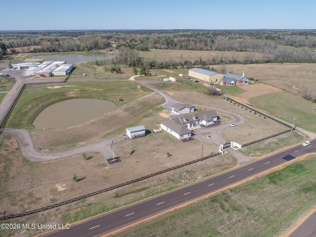 23057 Ms-6, Batesville, MS 38606
