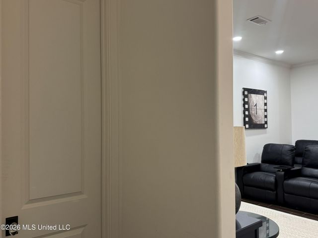 23057 Ms-6, Batesville, MS 38606