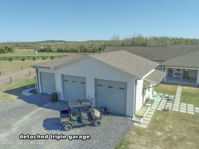 23057 Ms-6, Batesville, MS 38606