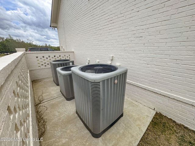 23057 Ms-6, Batesville, MS 38606