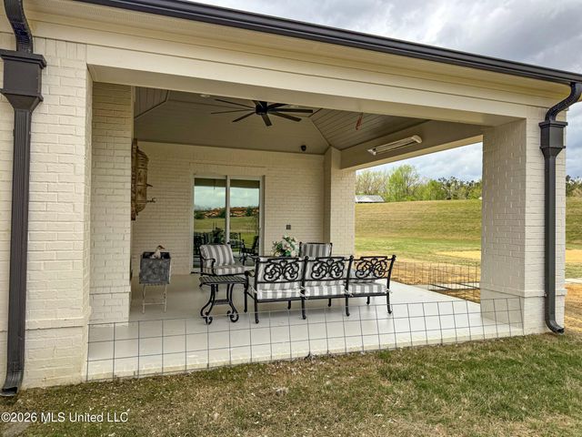 23057 Ms-6, Batesville, MS 38606
