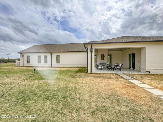 23057 Ms-6, Batesville, MS 38606