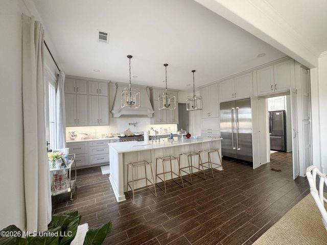 23057 Ms-6, Batesville, MS 38606