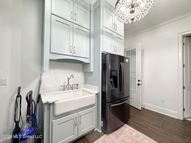 23057 Ms-6, Batesville, MS 38606