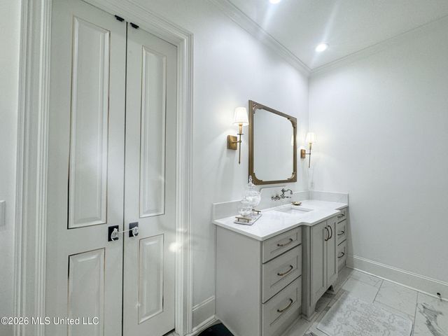 23057 Ms-6, Batesville, MS 38606