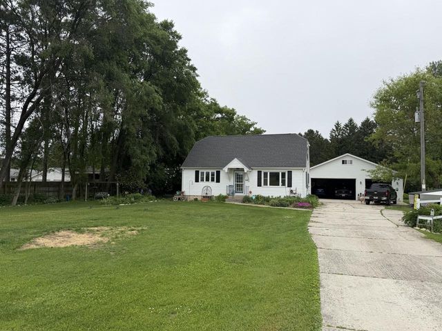 2032 County Highway VV, Two Rivers, WI 54241