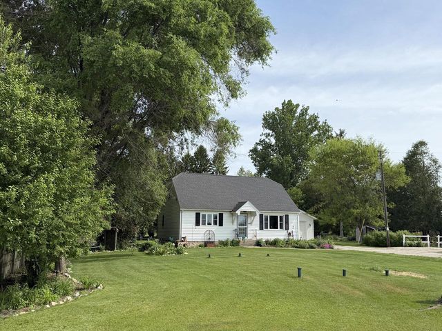 2032 County Highway VV, Two Rivers, WI 54241