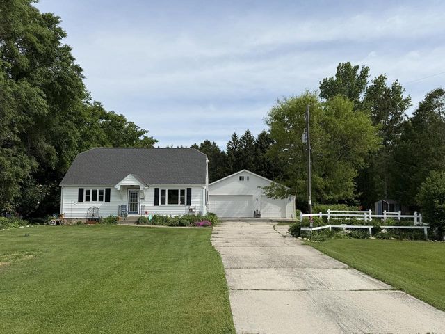 2032 County Highway VV, Two Rivers, WI 54241