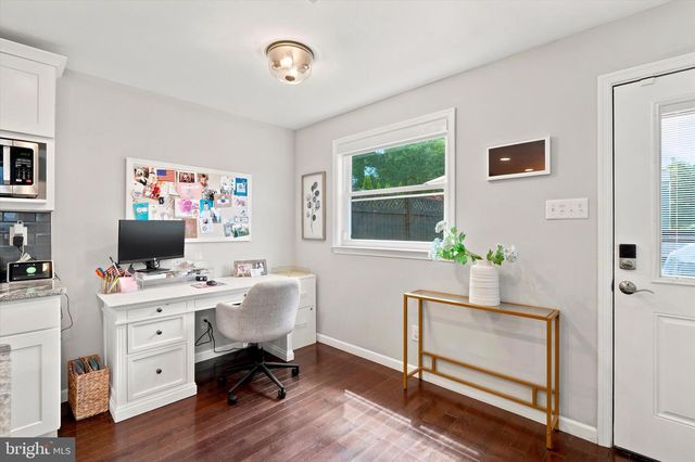 713 PRESTON AVE, Bryn Mawr, PA 19010