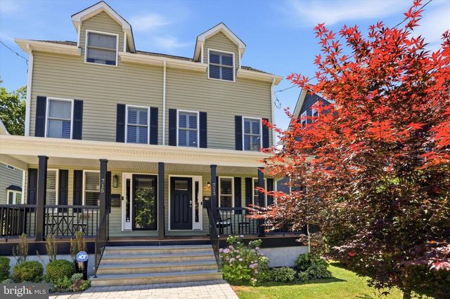 713 PRESTON AVE, Bryn Mawr, PA 19010
