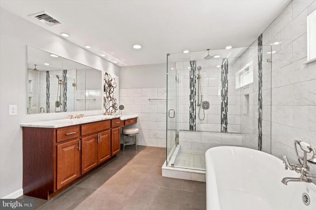 713 PRESTON AVE, Bryn Mawr, PA 19010