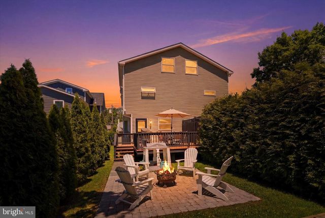 713 PRESTON AVE, Bryn Mawr, PA 19010