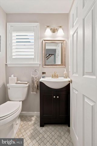 713 PRESTON AVE, Bryn Mawr, PA 19010