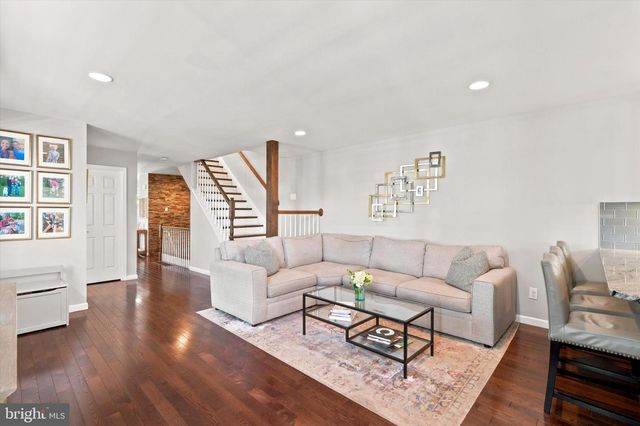 713 PRESTON AVE, Bryn Mawr, PA 19010