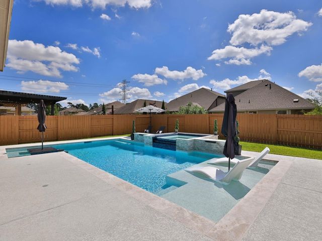 27827 Overton Hollow Drive, Spring, TX 77386