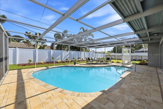 1354 62ND AVENUE S, St Petersburg, FL 33705