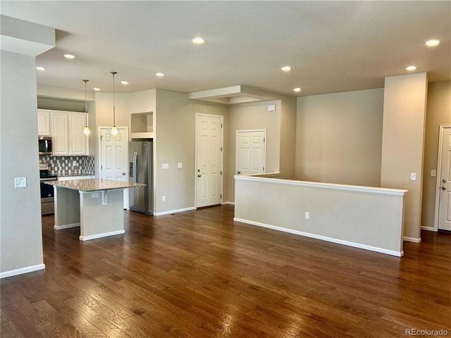 6706 Golden Briar Lane, Colorado Springs, CO 80927