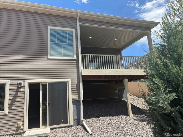 6706 Golden Briar Lane, Colorado Springs, CO 80927