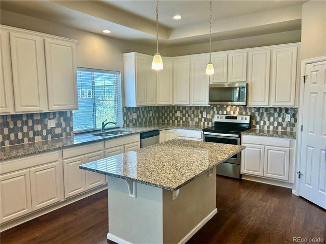 6706 Golden Briar Lane, Colorado Springs, CO 80927