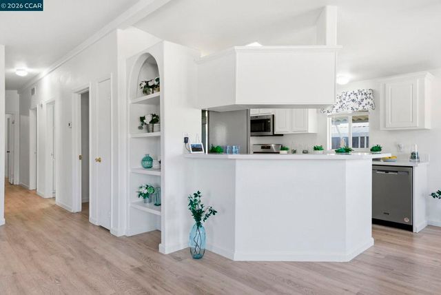 16401 San Pablo Ave, San Pablo, CA 94806