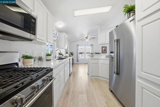 16401 San Pablo Ave, San Pablo, CA 94806