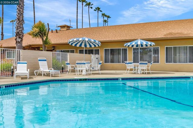 16401 San Pablo Ave, San Pablo, CA 94806