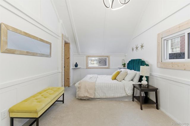 21625 Trombly Street, St. Clair Shores, MI 48080