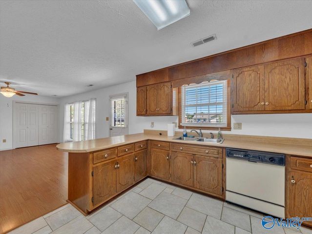 404 Crutcher Circle, Athens, AL 35611
