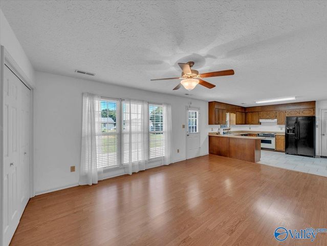 404 Crutcher Circle, Athens, AL 35611