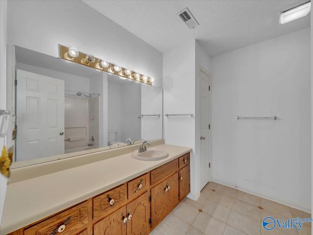 404 Crutcher Circle, Athens, AL 35611